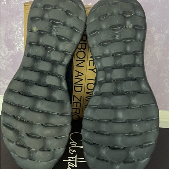 SZ 9 Skechers Women's Black Slip-On Sneakers - Picture 7 of 9